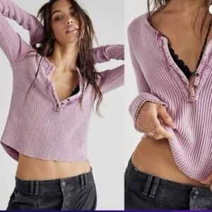 Free People Women’s Lightweight Ribbed Henley Top - Pink